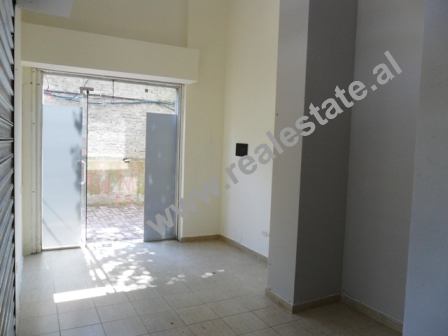 Store Space for rent in Pjeter Budi Street in Tirana, Albania  (TRR-414-33b)