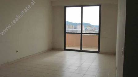 Apartment for rent in Muhamet Gjollesha Street in Tirana, Albania (TRR-414-50j)