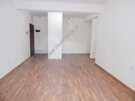 Office apartment for rent close to Myslym Shyri street in Tirana, Albania (TRR-1118-51d)