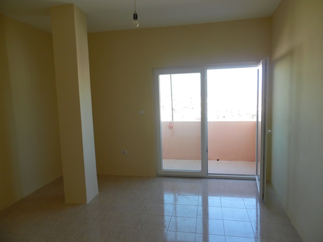 Three bedroom apartment for sale in Don Bosko area in Tirana, Albania (TRS-919-34T)