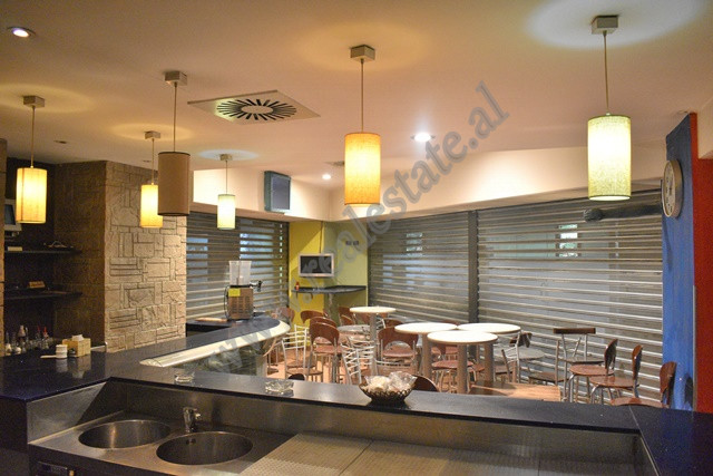 Bar restaurant for rent in Abdi Toptani street in Tirana