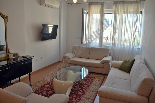 One bedroom apartment for rent in Bogdaneve street in Tirana