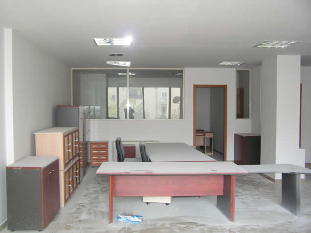 Zyra me QERA tek zona e ish-Bllokut, Tirane | 240 m2 | Kati 2te | 3,480€/Muaj (TRR-1013)