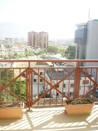 Apartament ose zyre me qera ne qender te Tiranes,  (TRR-101-2)