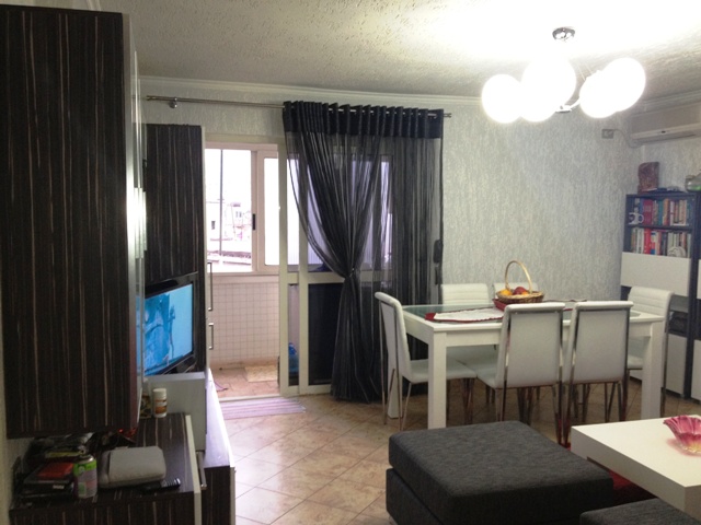 Apartament 2+1 per shitje ne rrugen Mine Peza ne Tirane , (TRs-312-16)