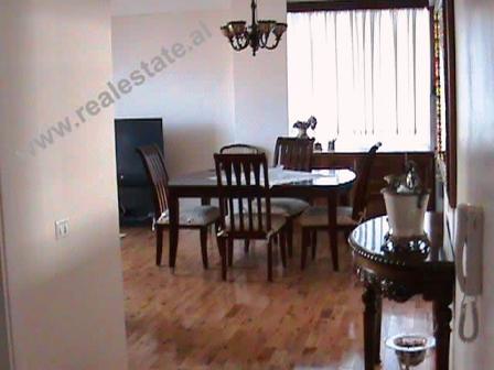 Apartament 2+1 ne shitje mbi Kolegjin Kristal ne Tirane (TRS-713-32)