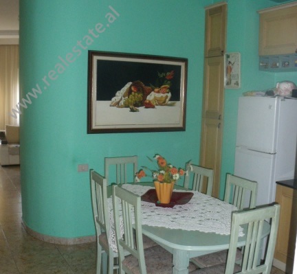 Apartament 2+1 per shitje ne rrugen Myslym Shyri ne Tirane, (TRS-1113-49)