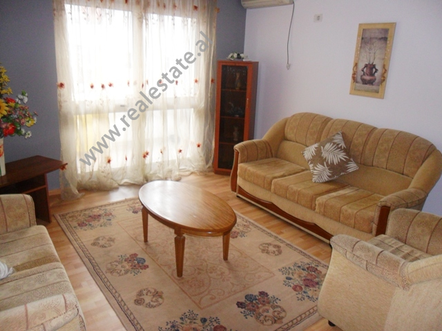 Apartament 2+1 per shitje ne qender te Tiranes , (TRS-1213-14b)