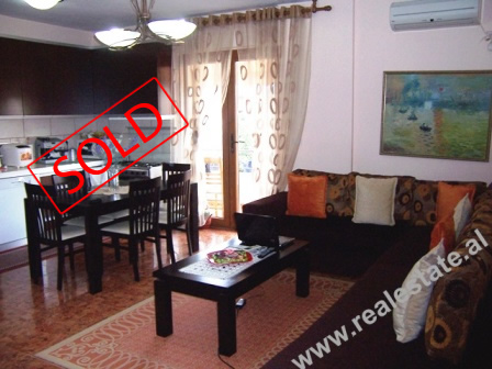Apartament 2+1 ne shitje ne rrugen Muhamet Gjollesha ne Tirane (TRS-513-37)