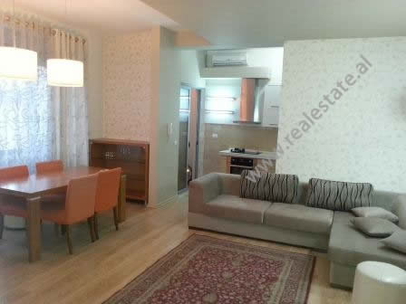 Apartament 1 + 1 me qera prane rruges se Elbasanit ne Tirane