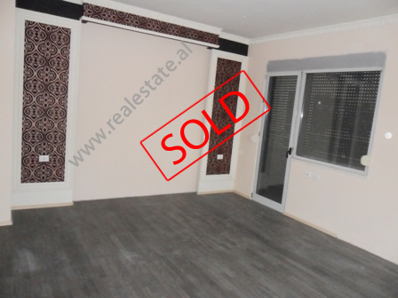Apartament 2 + 1 per shitje te Selvia ne Tirane (TRS-1114-37b)