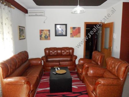 Apartament 1 + 1 per shitje prane rruges se Durresit ne Tirane (TRS-515-13b)