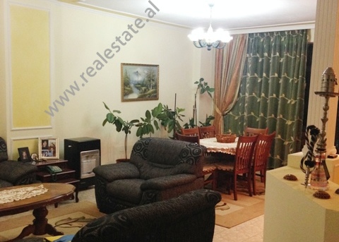 Apartament 2+1 ne shitje ne rrugen Muhamet Gjollesha ne Tirane (TRS-715-26m)