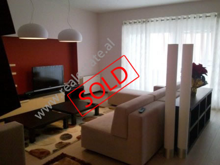Apartament 3+1 per shitje perballe qendres Globe ne Tirane (TRS-1115-46K)
