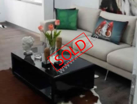 Apartament luksoz 2+1 per shitje prane qendres Condor ne Tirane (TRR-716-35K)