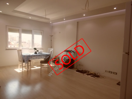 Apartament 3+1 per shitje prane Bulevardit Zogu i Pare ne Tirane (TRS-916-26K)