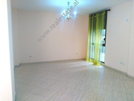 Apartament 3+1 me qera ne rrugen Nikolla Lena ne Tirane (TRR-1216-34L)
