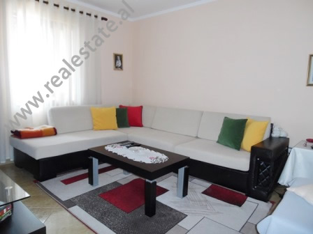 Apartament 2+1 per shitje prane zones se Selvise ne Tirane (TRS-417-2L)