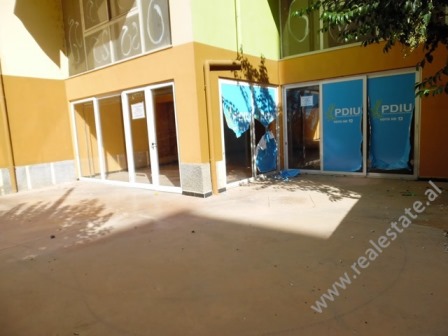 Dyqan me qera prane Kopshtit Zoologjik ne Tirane (TRR-1017-18L)