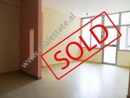 Apartament 1 + 1 per shitje prane qendres se Tiranes (TRS-516-23b)