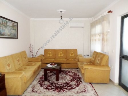 Apartament 2+1 per shitje  tek Kthesa e Kamzes ne Tirane, (TRS-418-55d)