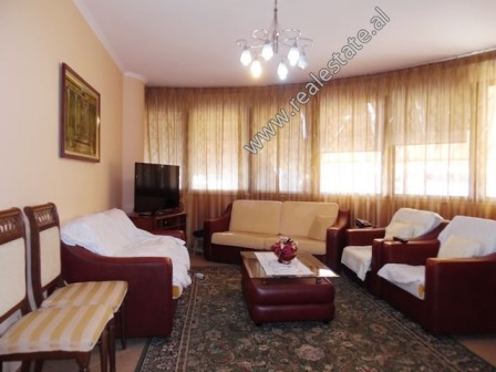 Apartament 2+1 per shitje ne rrugen e Kavajes ne Tirane (TRS-1018-53L)