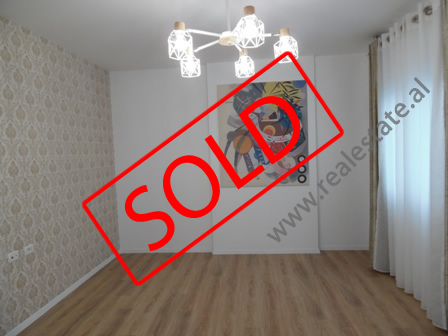 Apartament 2+1 ne shitje tek Ish Ekspozita ne Tirane (TRS-1218-18E)