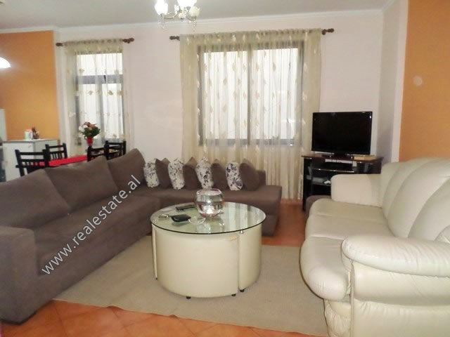 Apartament 2+1 per shitje ne rrugen e Kavajes ne Tirane (TRS-319-26L)