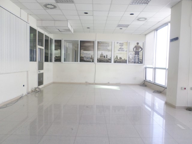 Zyre me qera prane Kompleksit Usluga ne Tirane (TRR-619-29T)