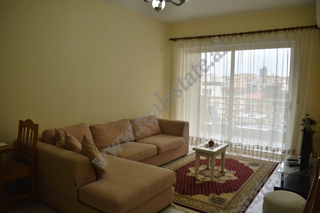 Apartament 1+1 me qera ne Kompleksin Panorama ne Tirane