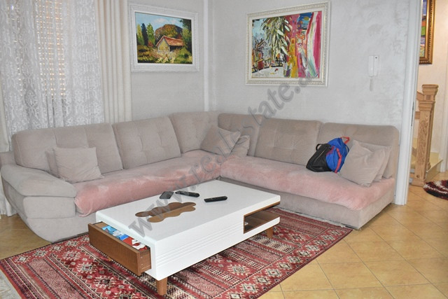 Apartament 3+1 per qira ne zonen e Qytetit Studenti ne Tirane