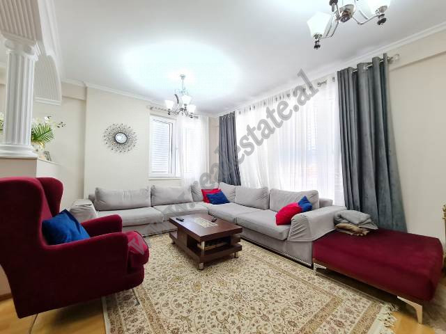 Apartament dupleks me qira ne Rezidencen Kodra e Diellit 1 ne Tirane