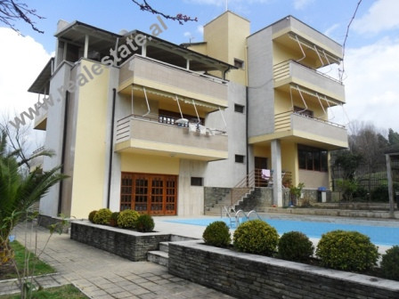 Residence for rent close to Wilson School in Tirana. The residence include 1200 m2 land and 800 m2 o