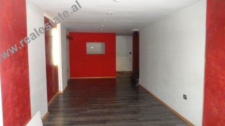 Business store for rent close to Ibrahim Rugova Street in Tirana.
The store has 120 m2 of space, or