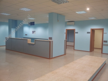Business store for sale in Don Bosko Street in Tirana.
The store is situated on the basement floor 