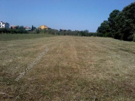 Land for sale in Maminas, Durres.
The land is situated in Guzaj Village, a few meters from the high