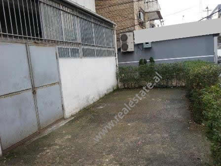 Apartment for business for sale in Vellezerit Manastirli Street in Tirana.
It is situated on the fi