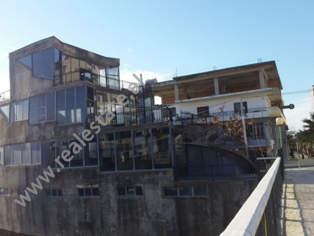 4-Storey Building for sale in Shetitorja e Palmave Street in Lushnje.
It is located on the side of 