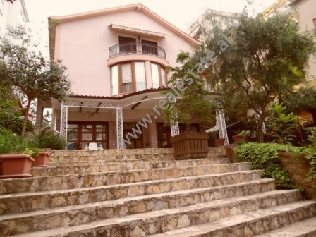 Three storey villa for rent in Rrapo Hekali Street in Tirana.

The villa has a green yard of 500 m