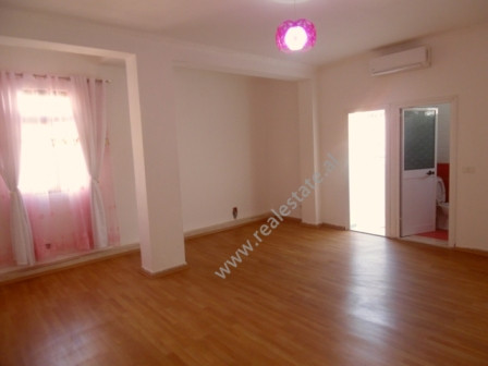 Office space for rent in Sami Frasheri Street in Tirana

The office is situated on the second floo