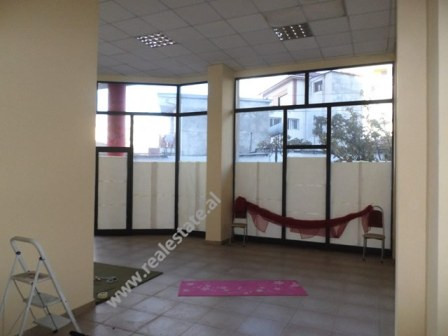 Store for sale close to Pazari i Ri area in Tirana.

The store is situated on the first floor of a