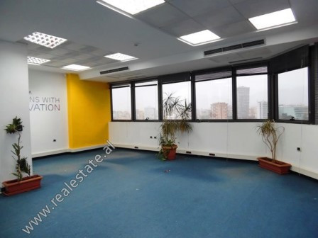 Office for rent close to the Pyramid of Tirana.

It is located on the 11-th floor of a very presti