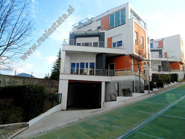 Four storey villa for rent at the beginning of Dervish Shaba Street in Tirana.
It is located in a n