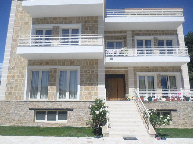 Villa for rent in Vilave street in Tirana, Albania.

&nbsp;It has a total surface of 700 m2 divide