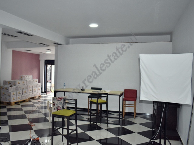 Office space for rent in Stavri Themeli street in Tirana, Albania.
It is situated on the ground flo