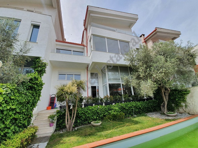4-storey villa for sale in Kodra e Diellit residence in Tirana.
Total inner area of 491 m2 divided 