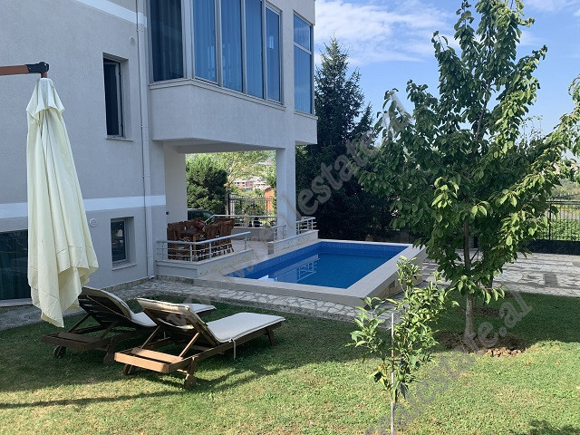 Villa for rent very close to the Artificial Lake and the Park of Tirana.

It is located in a green