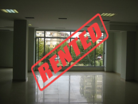 Office space for rent in Tirana in Bajram Curri Boulevard.

It is situated on the second floor of 