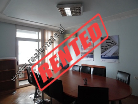 Three bedroom apartment for rent in Gjergj Fishta boulevard in ish-Ekspozita area in Tirana.

It i