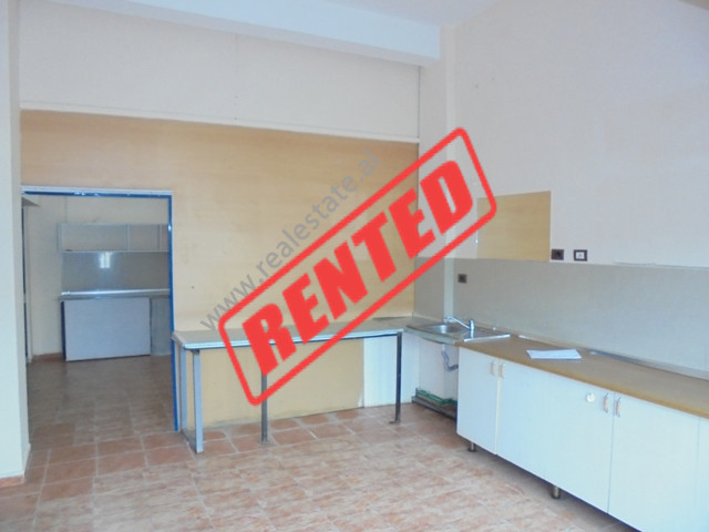 Store for rent in Androniqi Zengo Antoniu street in Tirana, Albania.

It is located on the first f